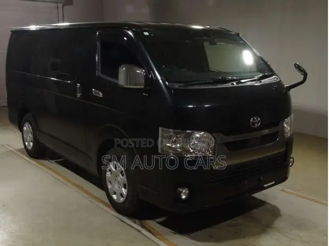 Toyota HiAce 2021 Black