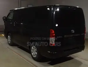 Toyota HiAce 2021 Black