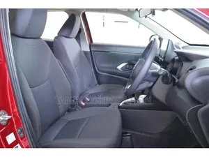Toyota Yaris Cross 2021 Red