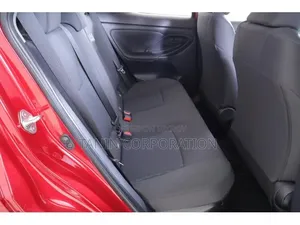 Toyota Yaris Cross 2021 Red