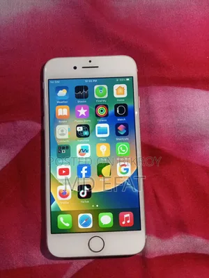Apple iPhone 8 64 GB White