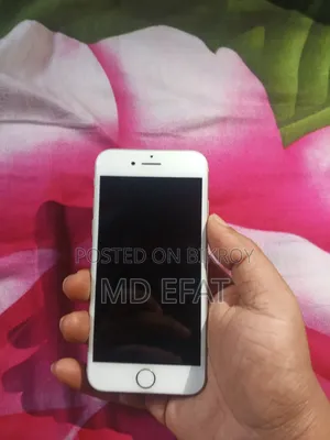 Apple iPhone 8 64 GB White