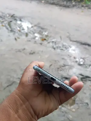 Vivo iQOO 10 128 GB White
