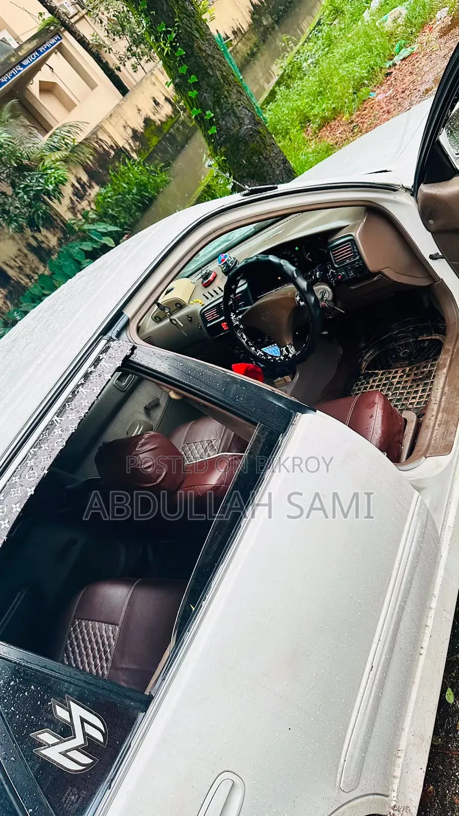 Toyota Corolla 1997 White
