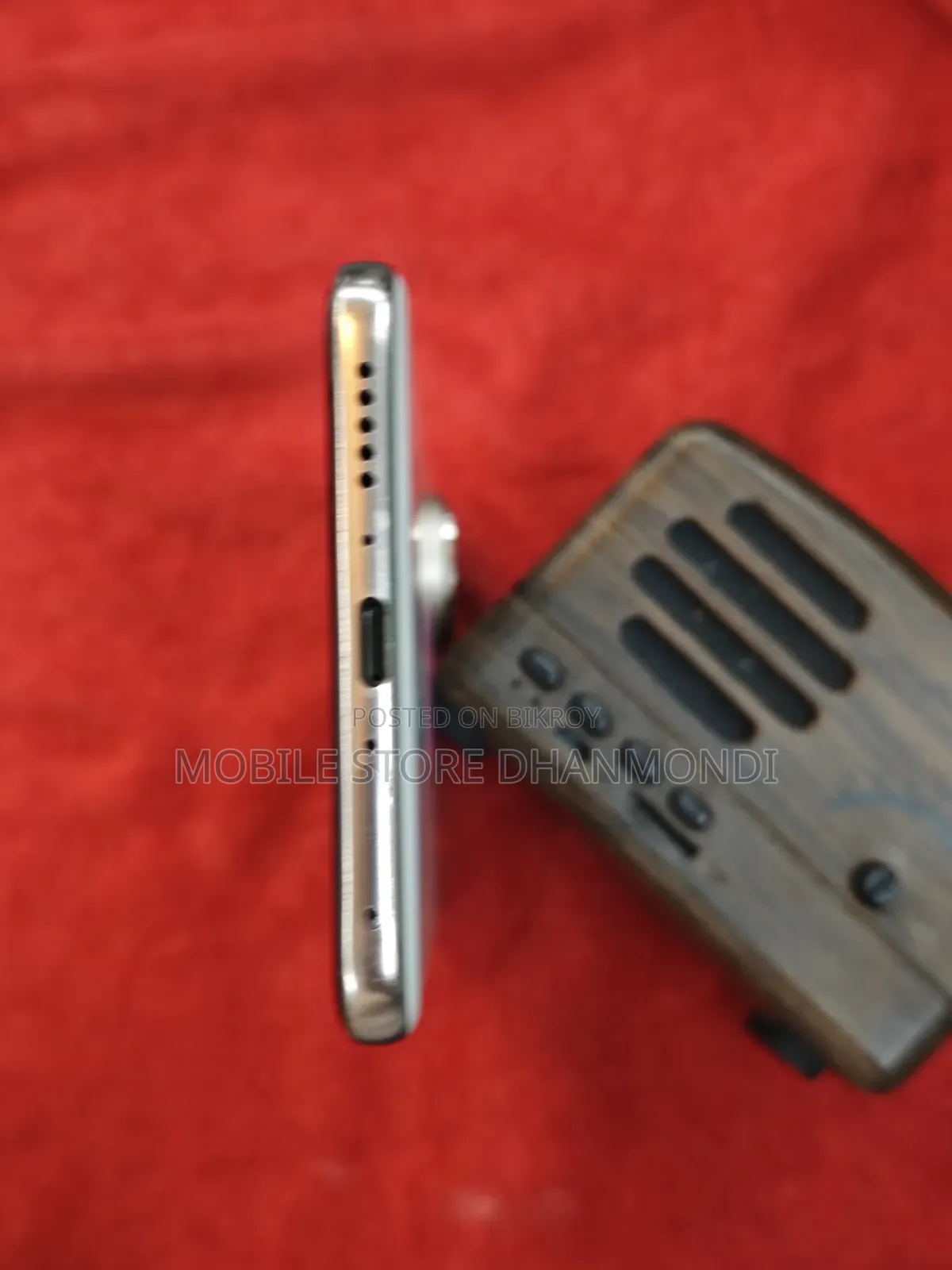ভিভো ভি৬০ই ১২৮ জিবি গোল্ড