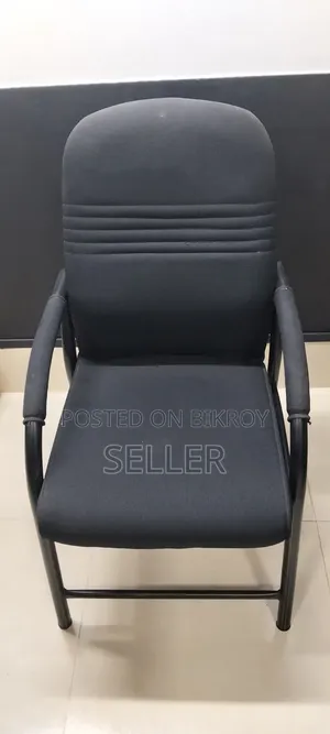 অল্প ব্যবহৃত ফার্নিচার