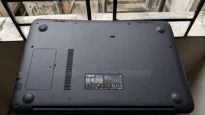 Laptop ASUS X55A 4GB Intel Core I3 HDD 1T