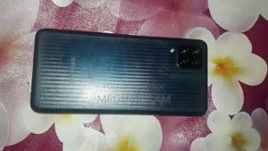 স্যামসাং গ্যালাক্সি এম১২ ৬৪ জিবি গ্রিন
