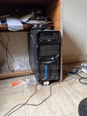 Desktop Computer Asus 8GB Intel Core I3 HDD+SSD 1T