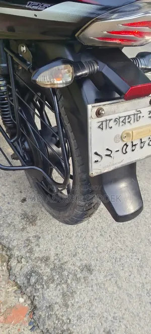 Bajaj Discover 125 2020 Black