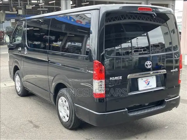 Toyota HiAce 2023 Black