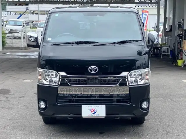 Toyota HiAce 2023 Black