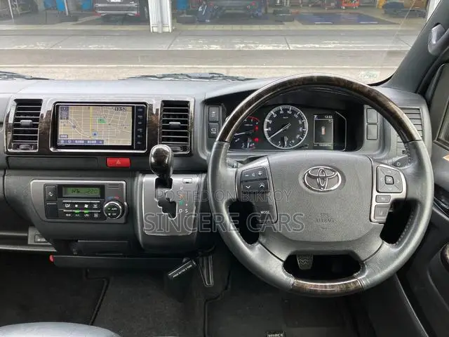Toyota HiAce 2023 Black