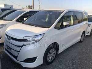 Toyota Noah 2021 Pearl
