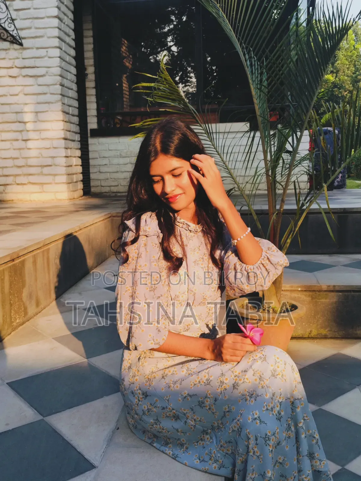 বার্থডে গাউন
