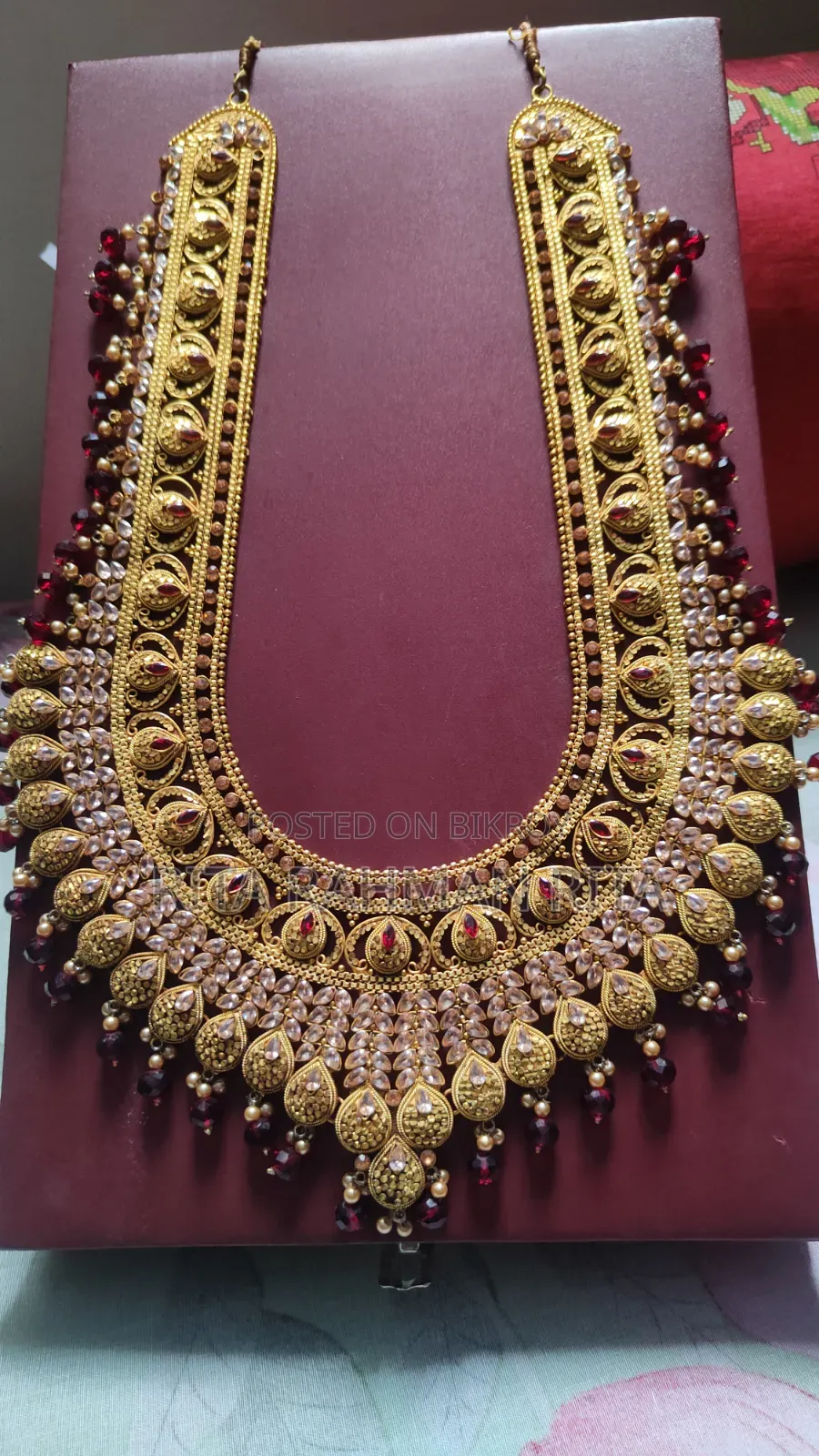 Gold Polished Customized Antique Bridal Set. Worn only for 1 day
