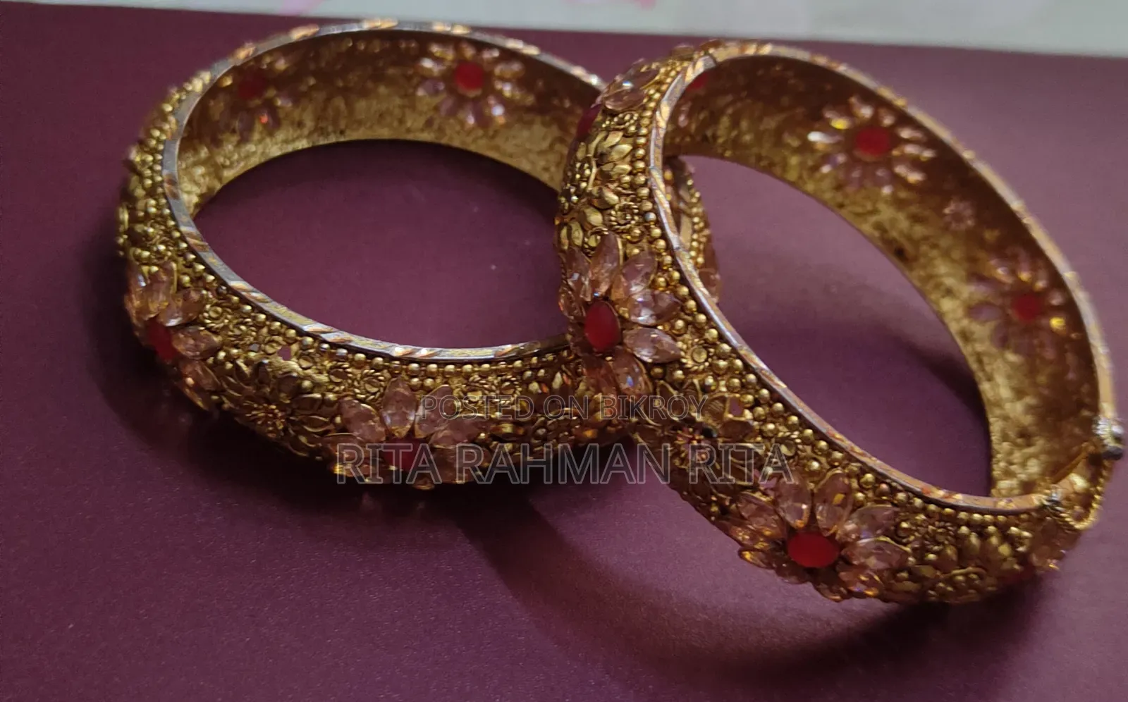 Gold Polished Customized Antique Bridal Set. Worn only for 1 day