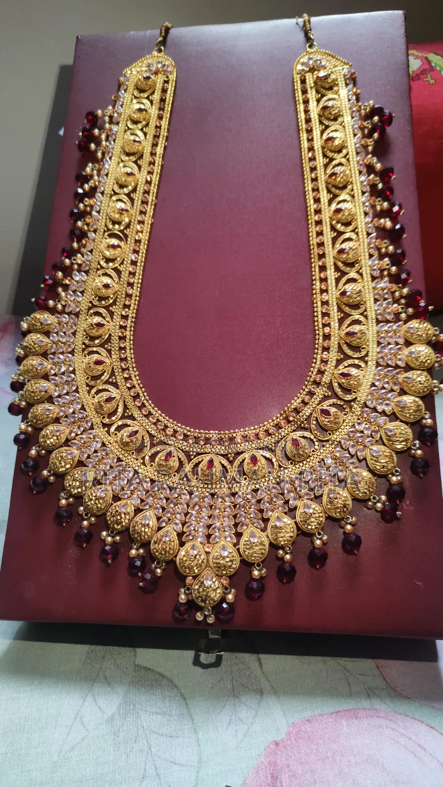 Gold Polished Customized Antique Bridal Set. Worn only for 1 day