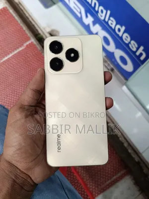 রিয়েলমি সি৬১ ১২৮ জিবি গোল্ড
