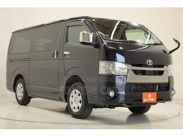 Toyota HiAce 2022 Black
