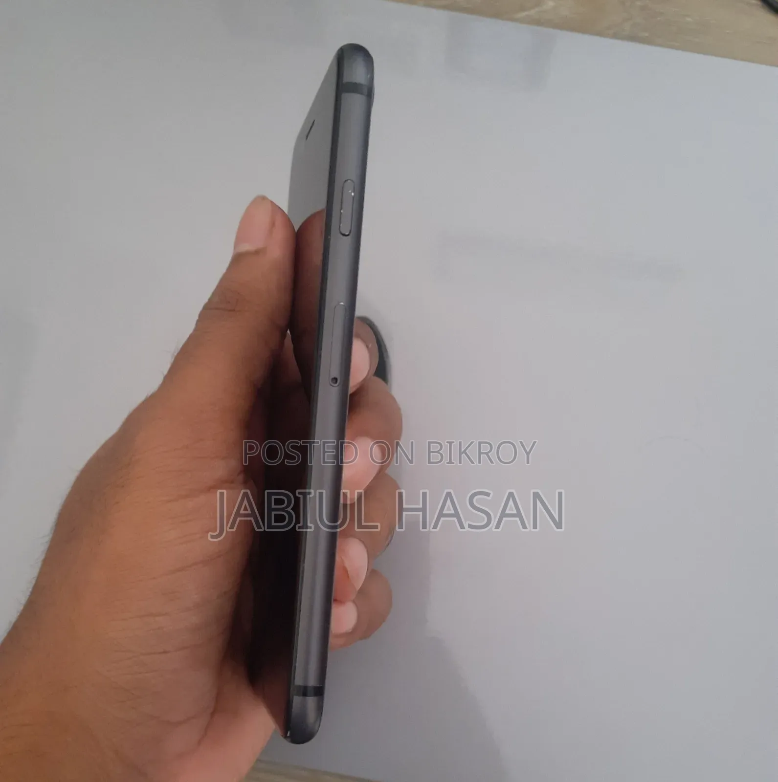 Apple iPhone 8 64 GB Black