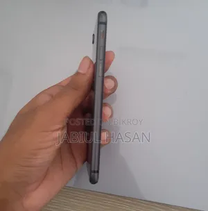 Apple iPhone 8 64 GB Black