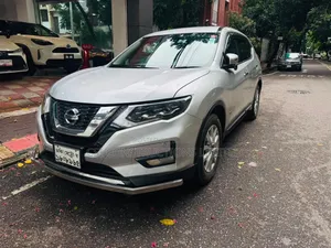 Nissan X-Trail 2017 Silver