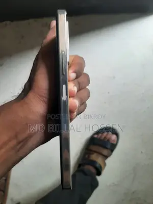 ইনফিনিক্স নোট ৩০ প্রো ২৫৬ জিবি গোল্ড
