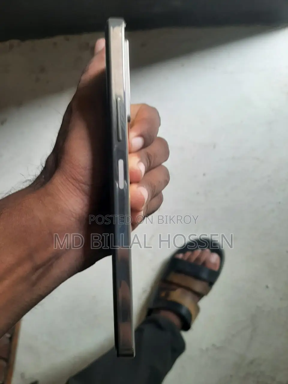 ইনফিনিক্স নোট ৩০ প্রো ২৫৬ জিবি গোল্ড