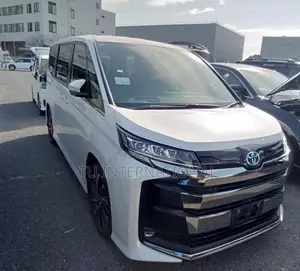 Toyota Noah 2022 Pearl