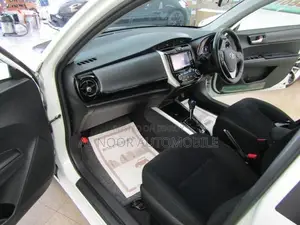 Toyota Corolla Fielder 2021 Pearl