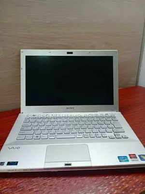 Laptop Sony VAIO VPC-SB36FN 12GB Intel Core I3 SSD 500GB