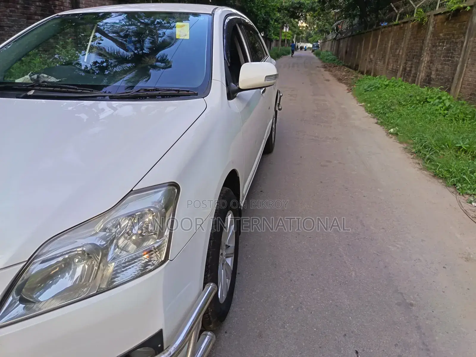 Toyota Premio 1.5 Front-Wheel Drive 2012 White