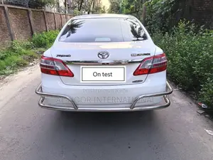 Toyota Premio 1.5 Front-Wheel Drive 2012 White