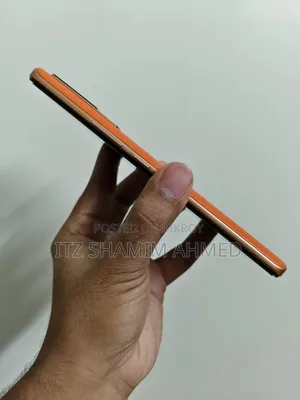 iQOO 128 GB Orange