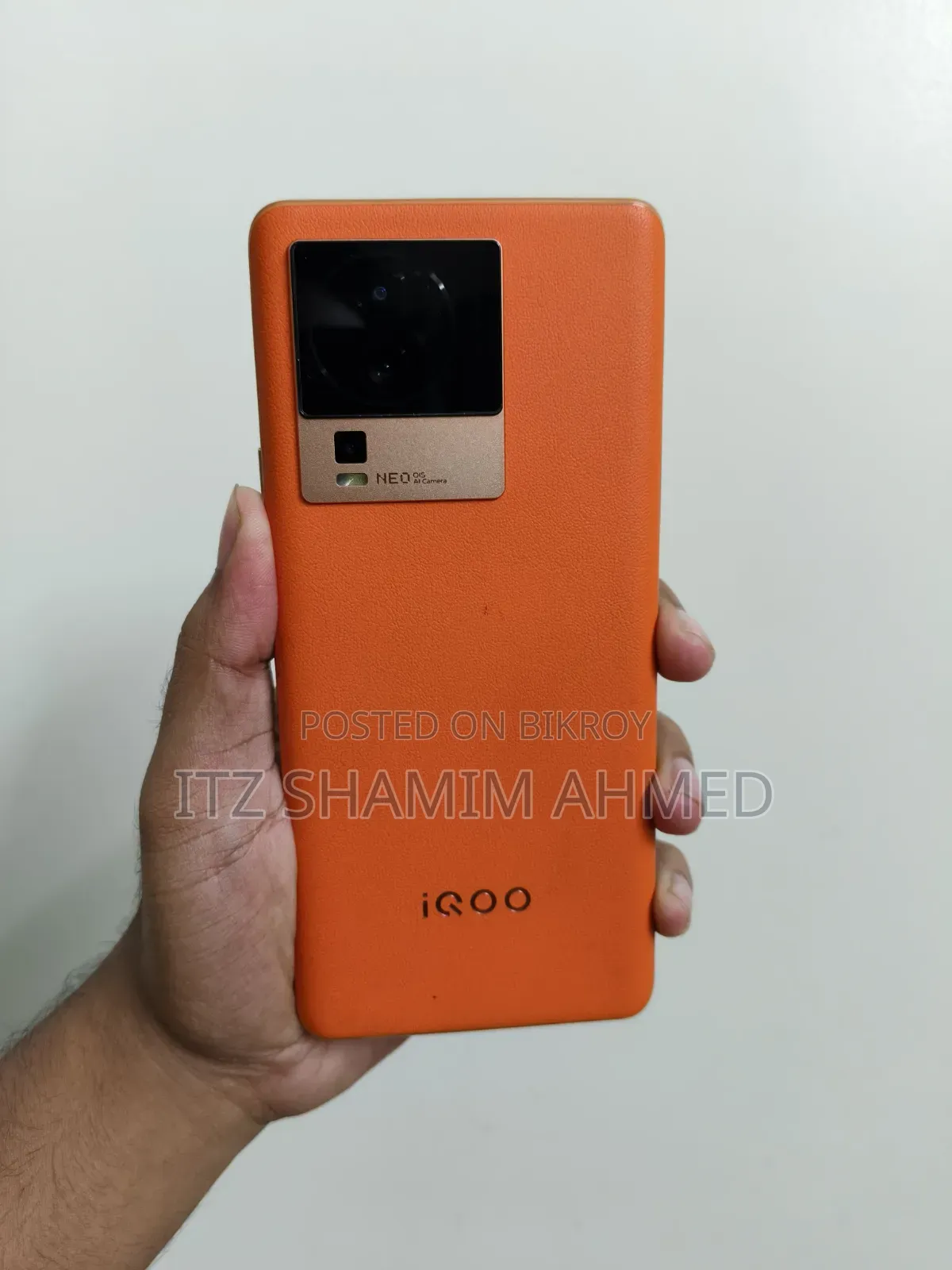 iQOO 128 GB Orange