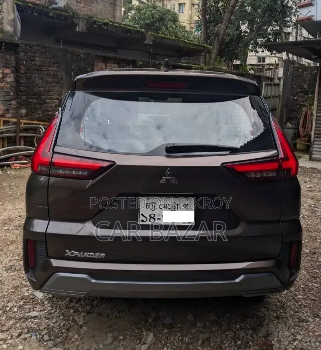 Mitsubishi Xpander 2023 Brown