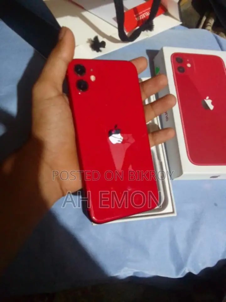 Apple iPhone 11 128 GB Red