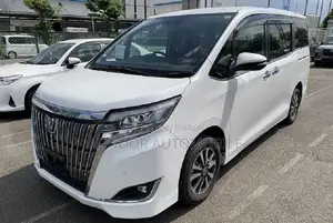 Toyota Esquire 2021 Pearl