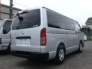 Toyota HiAce 2021 Silver
