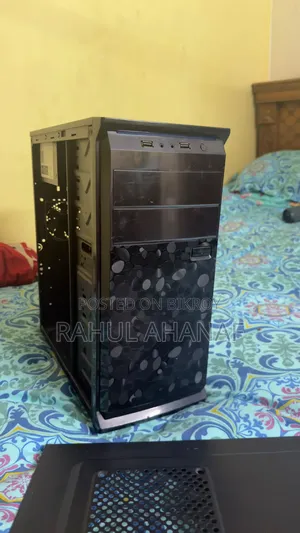 Desktop Computer 8GB Intel Core i3 HDD 256GB