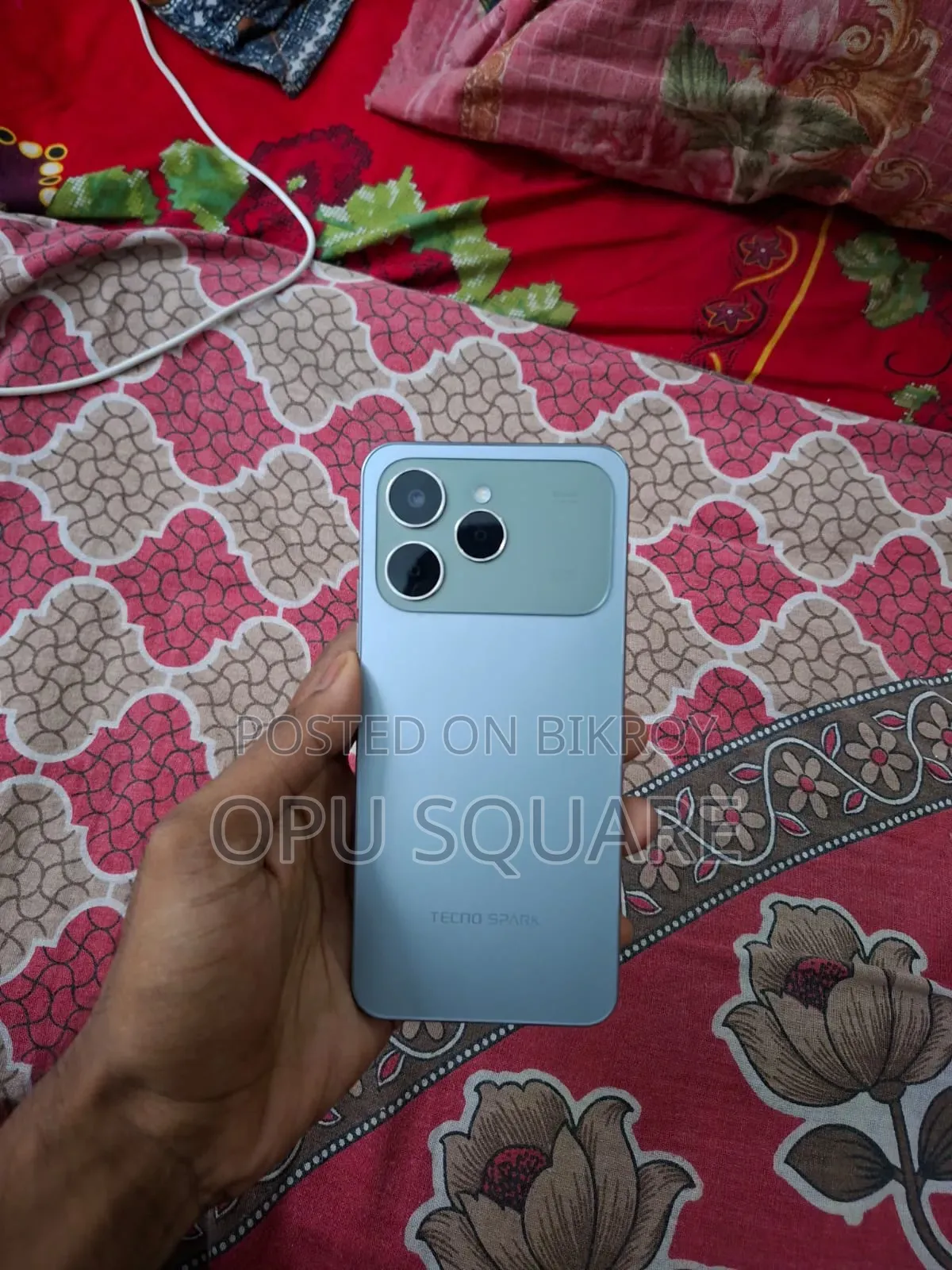 Tecno Spark 40 256 GB Silver