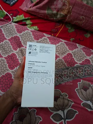 Tecno Spark 40 256 GB Silver