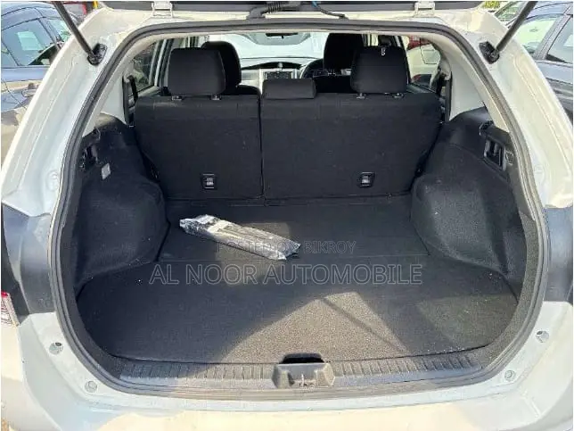 Toyota Corolla Fielder 2021 Pearl