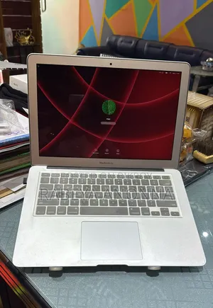 Laptop Apple MacBook 2015 8GB Intel Core I5 SSD 128GB