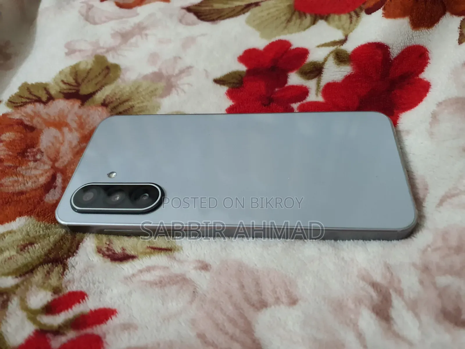 স্যামসাং গ্যালাক্সি এ১৭ ৫জি ২৫৬ জিবি সিলভার