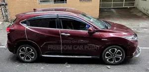 Honda Vezel 1.5 Hybrid 2WD 2014 Maroon