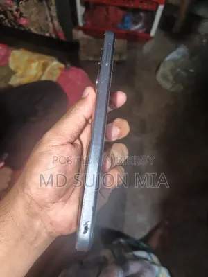 Tecno Spark 20C 128 GB Black