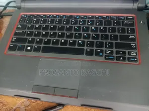 Laptop Dell Latitude 3350 12GB Intel Core I3 HDD 1T