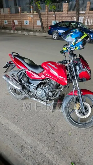Bajaj Pulsar 150 2018 Red